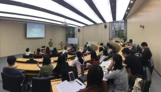 北理管理與經(jīng)濟(jì)學(xué)院成功舉辦中瑞?。–IS）游學(xué)分享會