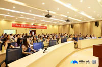 中央財經(jīng)大學(xué)商學(xué)院《如何發(fā)展你的職業(yè)愿景》主題講座圓滿舉行