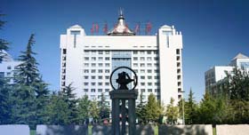 北京交通大學(xué)MBA教育項目成立25周年慶?；顒訄A滿舉辦