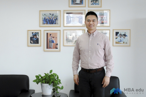 中國學(xué)者——同濟大學(xué)經(jīng)濟與管理學(xué)院陳守明教授