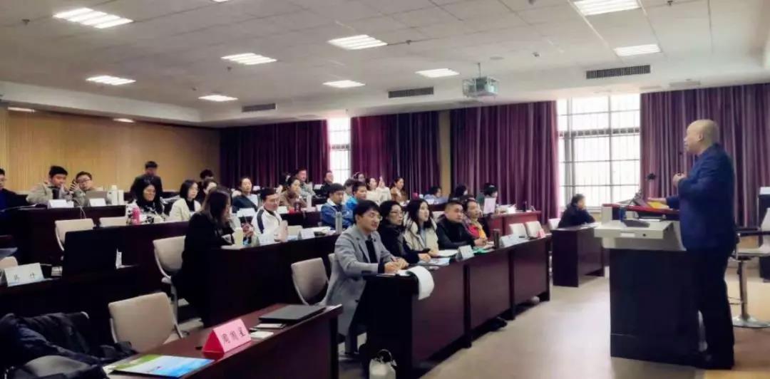 江西財(cái)經(jīng)大學(xué)ＭＢＡ學(xué)習(xí)與求職之道：以正邦集團(tuán)為例