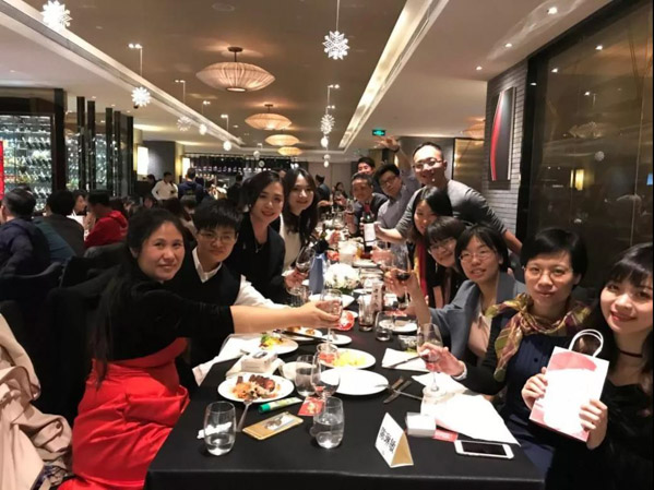 “粵下相邀，擁抱工大”——廣工大2018級MBA 結(jié)課聯(lián)誼晚會圓滿落幕