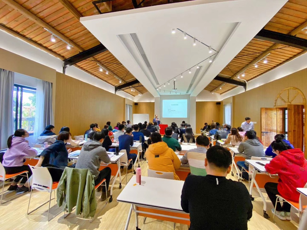 蘭州理工大MBA“海絲文化”游學活動 | 專題講座—— 鄭振龍教授《投資的邏輯》