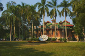 《光明日?qǐng)?bào)》刊發(fā)中山大學(xué)管理學(xué)院院長(zhǎng)王帆教授點(diǎn)評(píng)文章“構(gòu)建系統(tǒng)的防疫抗疫應(yīng)急管理體制”