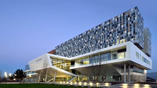 直播報名 | 逆行還是幸存？KEDGE金融俱樂部和你一起解讀疫情下的“?！迸c“機”