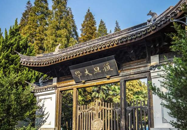 @在職金融MBA考生，令人心動的Offer，令人心動的獎學(xué)金在等你！|復(fù)旦 FMBA