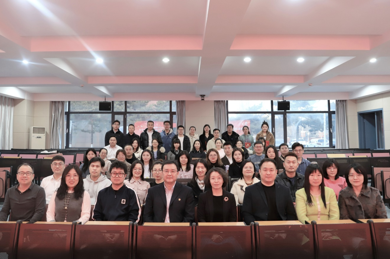 內(nèi)蒙古大學(xué)經(jīng)濟(jì)管理學(xué)院MBA學(xué)生會(huì)2024年工作會(huì)議圓滿結(jié)束