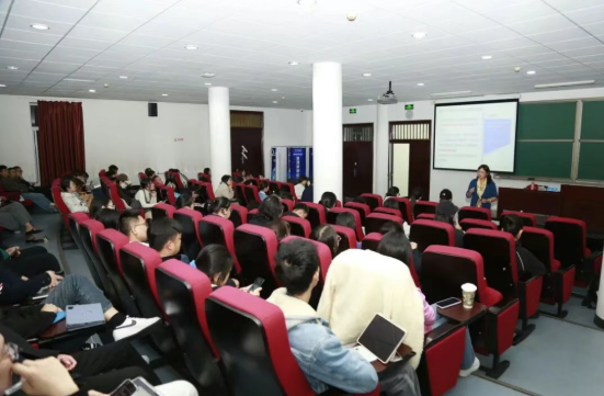 首經貿工商管理學院MBA金臺論壇（第125期）| 數(shù)字經濟時代下企業(yè)管理與營銷創(chuàng)新的案例探索