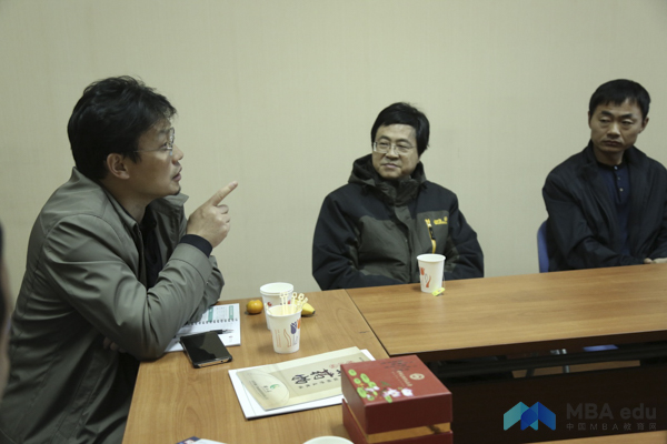 1509425443628374.jpg 10.31jingmaodaxue-7.jpg