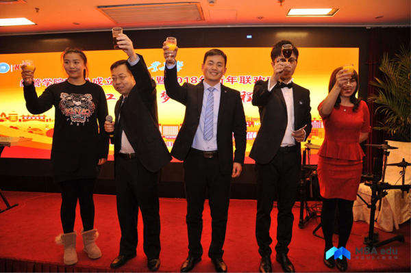 1515294377620376.jpg 010720.jpg