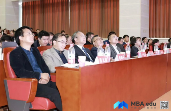 1542617743592996.jpg 內(nèi)容圖2-3.jpg