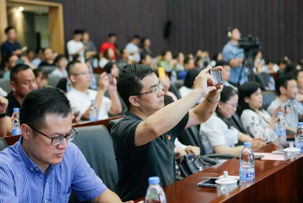 1570761090137293.jpg 10.jpg