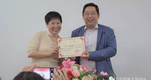 1571800761193829.jpg 4-4.jpg