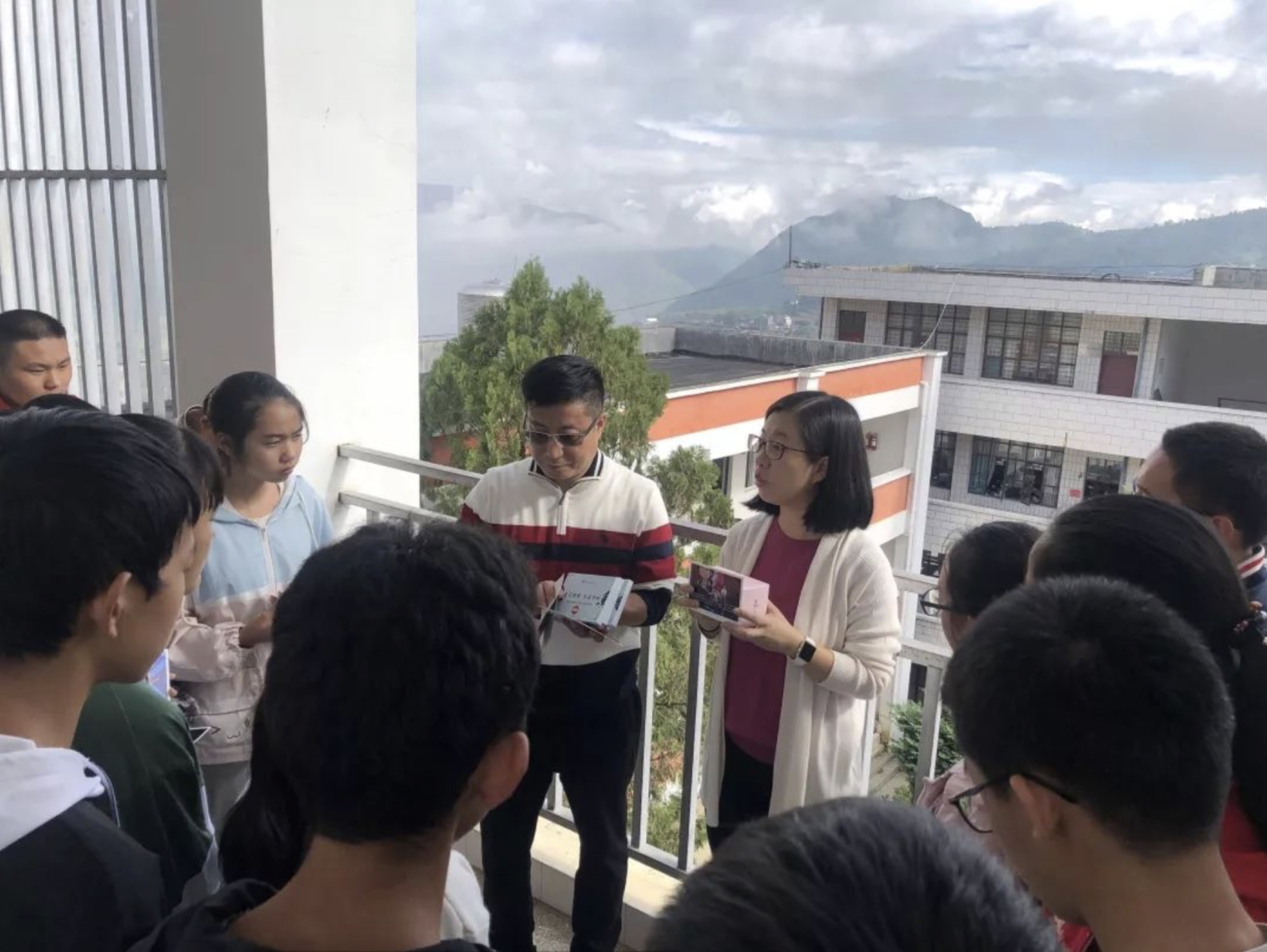 1571846382126275.jpeg 1571846382126275.jpeg