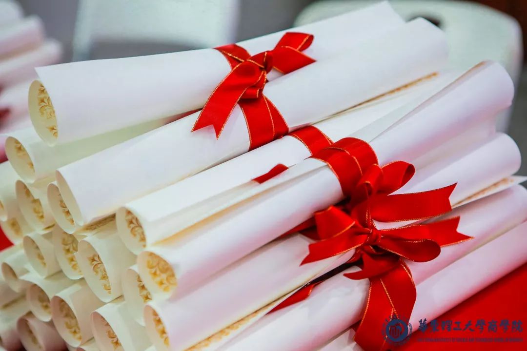 1570670346939058242.jpg 1570670346939058242.jpg