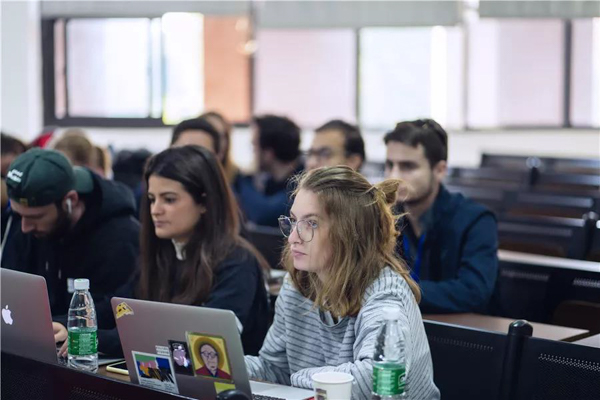 1575022107320626.jpg MBAedu-37.JPG