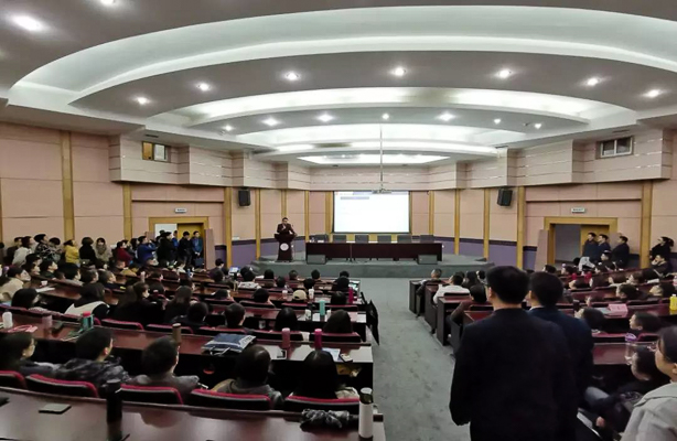 1575282817236473.jpg MBA.edu-1.jpg